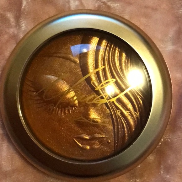 MAC Cosmetics Other - Mac My Mimi powder